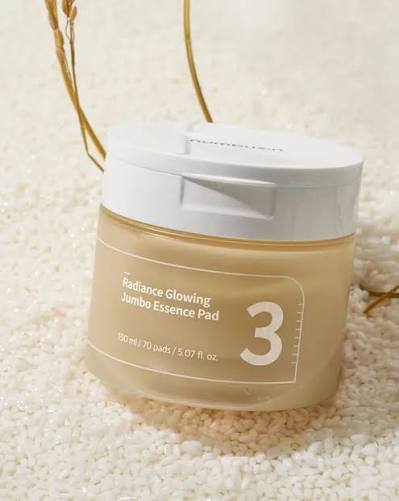 Numbuzin No.3 Radiance Glowing Jumbo Essence Pad