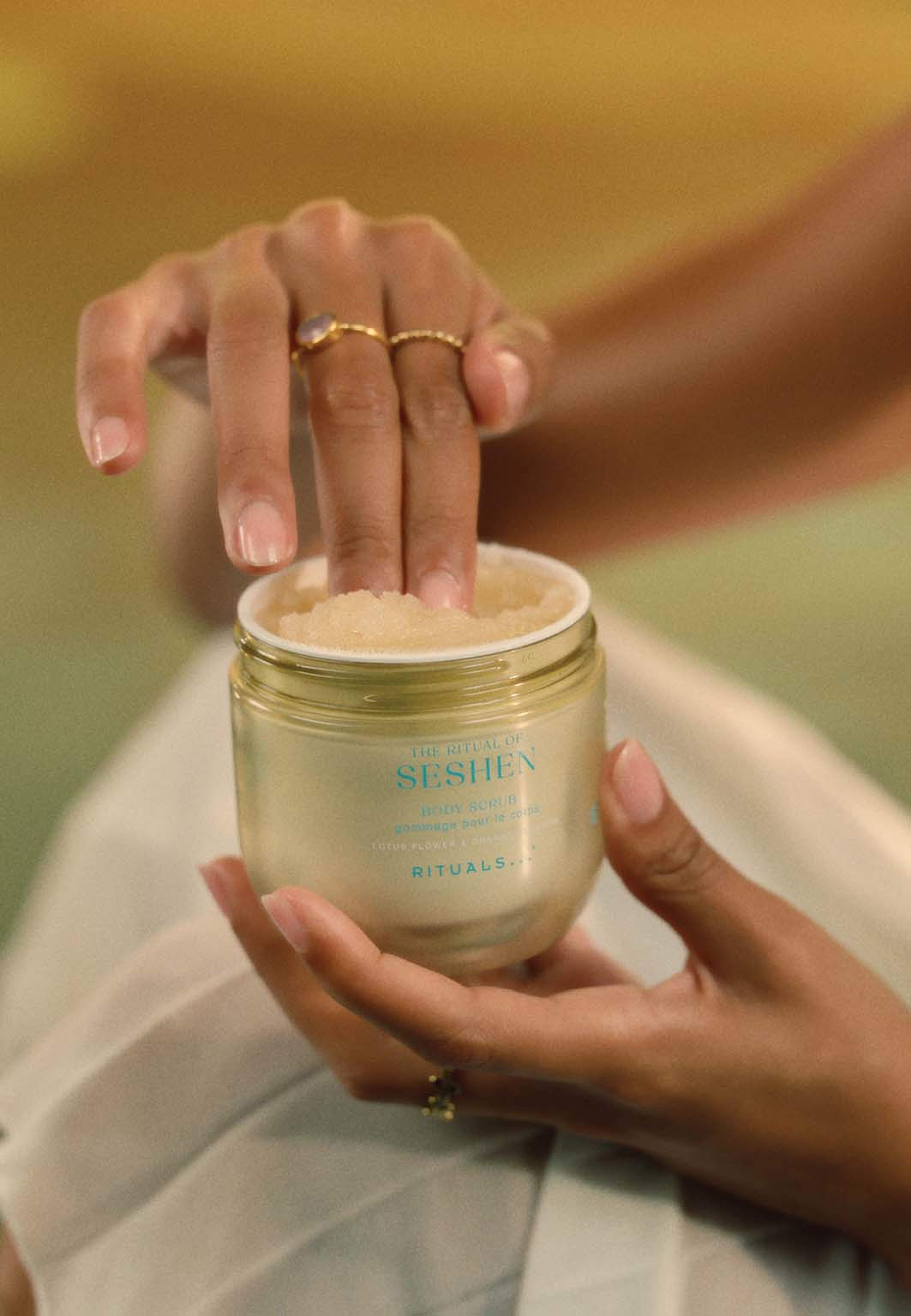 The Ritual of Seshen Body Scrub